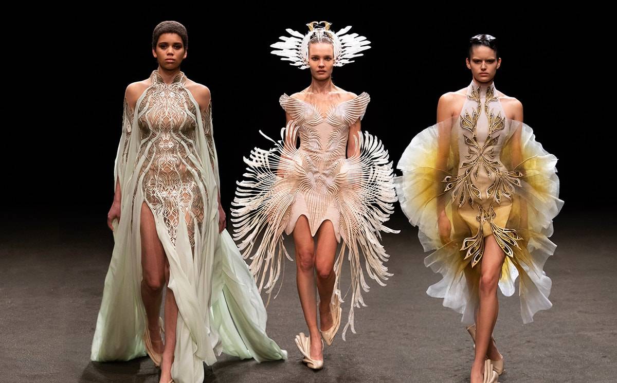 Iris van Herpen inspired by fungi for haute couture collection