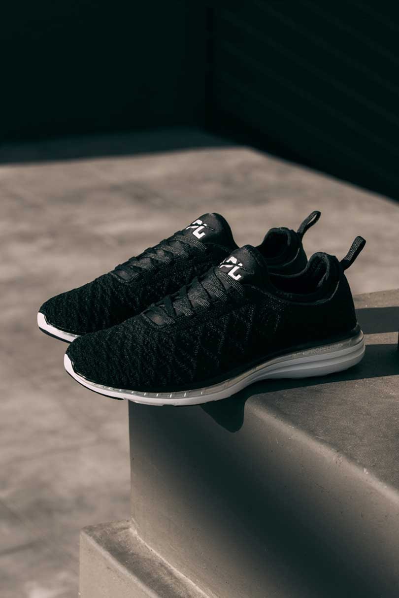 Lululemon partners with APL Lululemon partners with APL