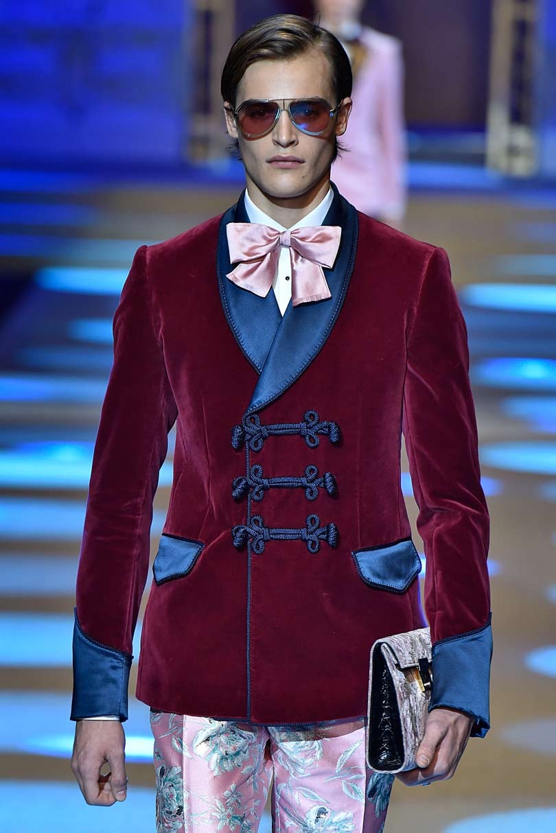 D&G unveil Italian oomph at Milan after China fiasco D&G unveil Italian oomph at Milan after China fiasco