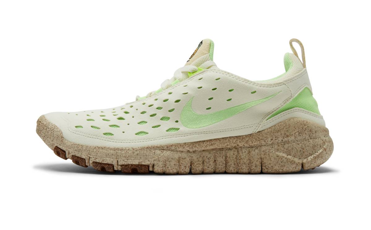 nike happy pineapple free run